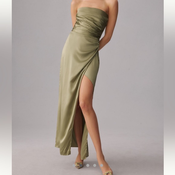 Reformation Dresses & Skirts - NWT Reformation Barrow Silk Dress in Artichoke, size 2